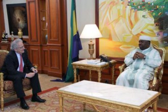 Gabon : Ali Bongo échange avec l'ambassadeur de France